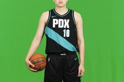 杨瀚森砍13+7+3+2，率队122-129惜败！开拓者2号单打独斗，太抢戏